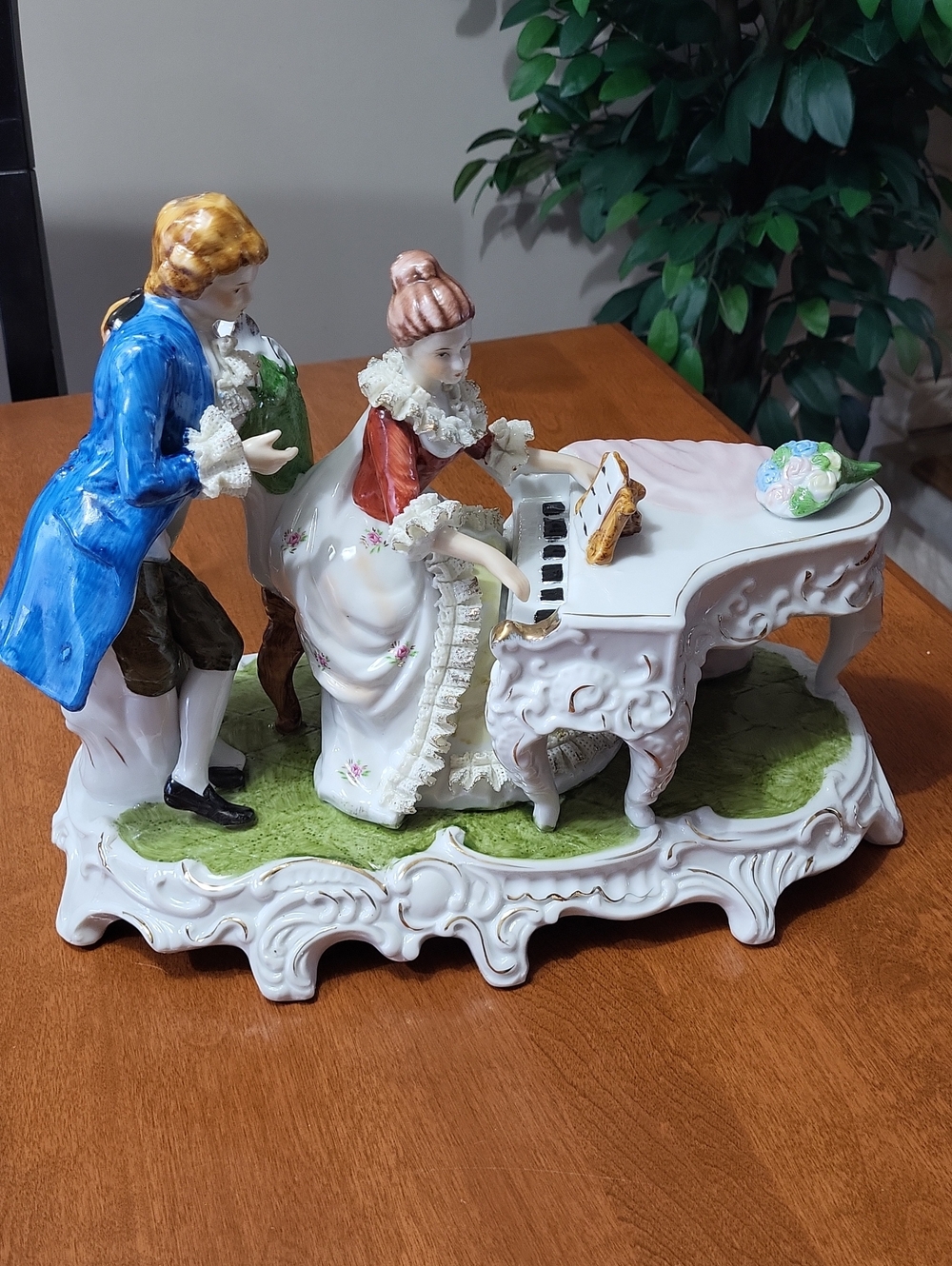 Porcelain Piano  Couple in White, Green, Pink And Blue. Intricate Porcelain Lace